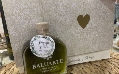 Regalos originales para dar en tu boda: AOVE de Baños de la Encina